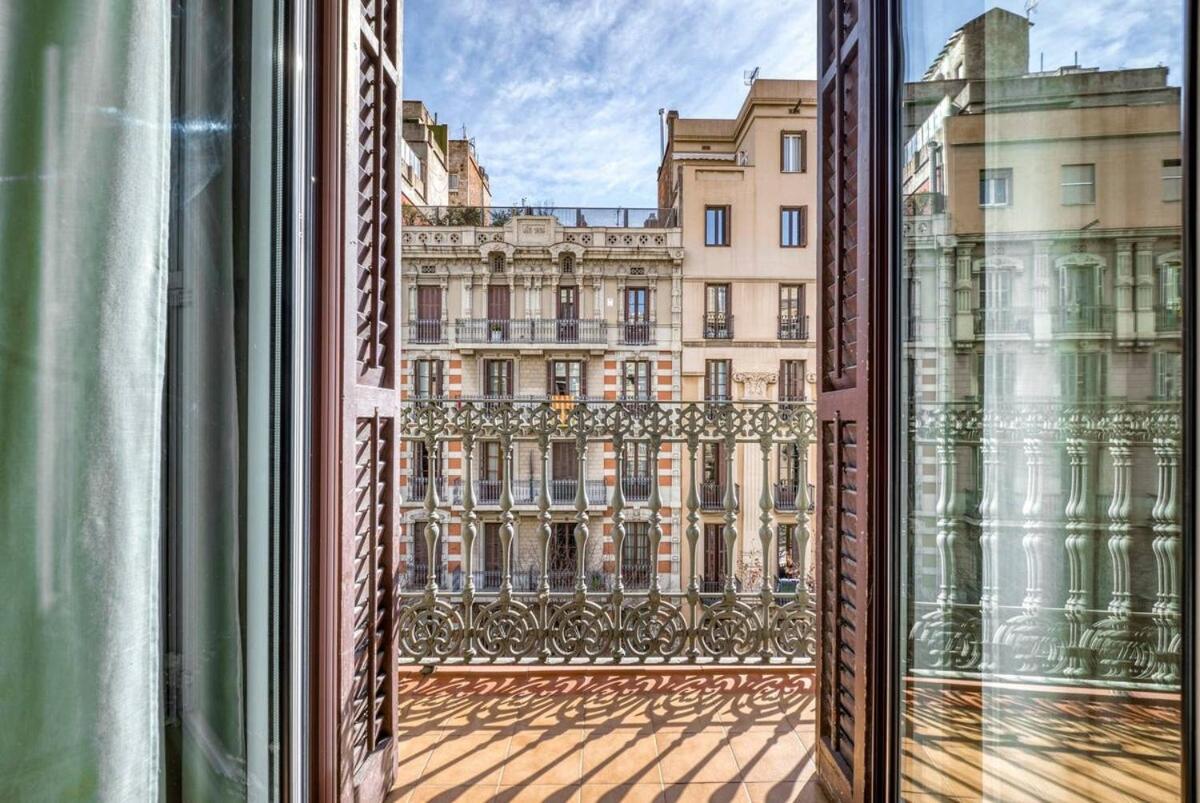 Gorgeous 4bed 4bath Close To Center Appartement